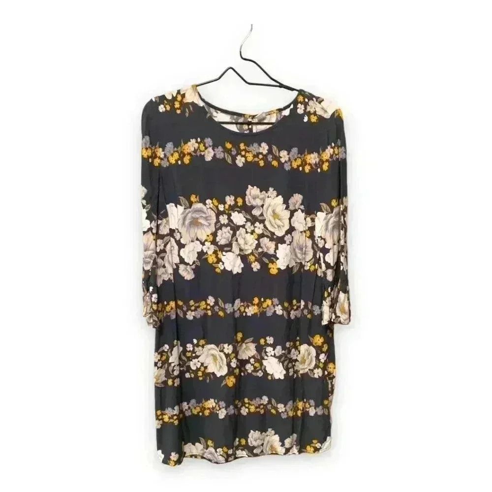 Old Navy 3/4 Ruffle Sleeve Gray with Floral Print Back Cutout Mini Dress - Picture 5 of 9